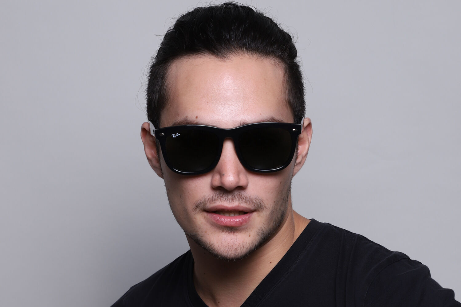 RB4260D.601/55.57口19/145 Amazon.com: Ray-Ban RB4260D 601/1 57MM Black/Dark Grey Classic